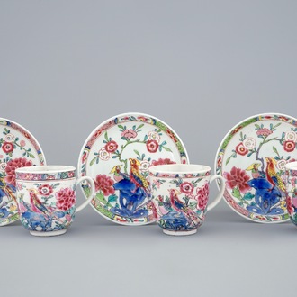 Un lot de 3 tasses et soucoupes en porcelaine de Chine famille rose, Yongzheng/Qianlong